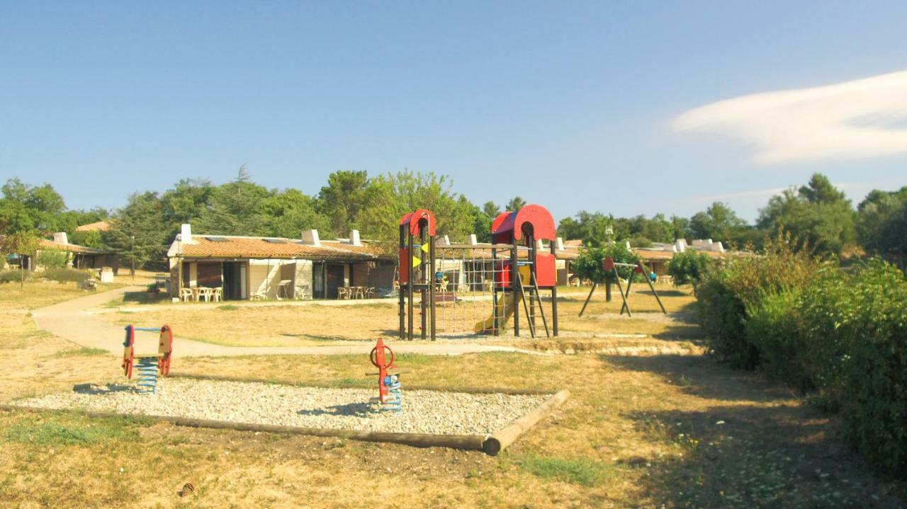 Vvf Luberon Provence Hotell Murs  Eksteriør bilde